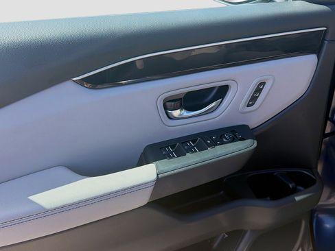 Certified 2024 Honda Pilot EX-L image 16