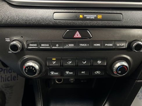 Used 2020 Kia Sportage LX FWD image 28