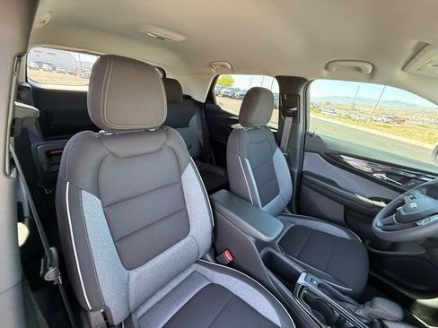 New 2026 Chevrolet TrailBlazer LT image 14