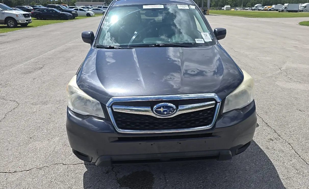 Used 2014 Subaru Forester 2.5i Premium w/ Popular Package #2 AWD/4WD image 2