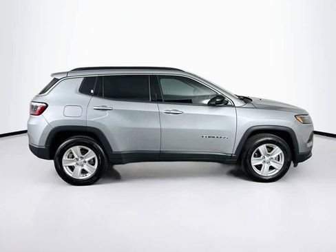 Used 2022 Jeep Compass Latitude AWD/4WD image 26