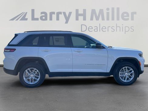 New 2026 Jeep Grand Cherokee Laredo X image 6