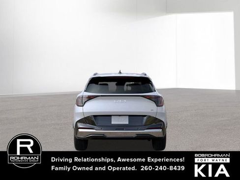 New 2026 Kia Sportage SX image 5