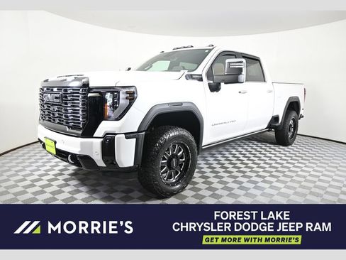 Used 2025 GMC Sierra 3500 Denali Ultimate AWD/4WD image 1