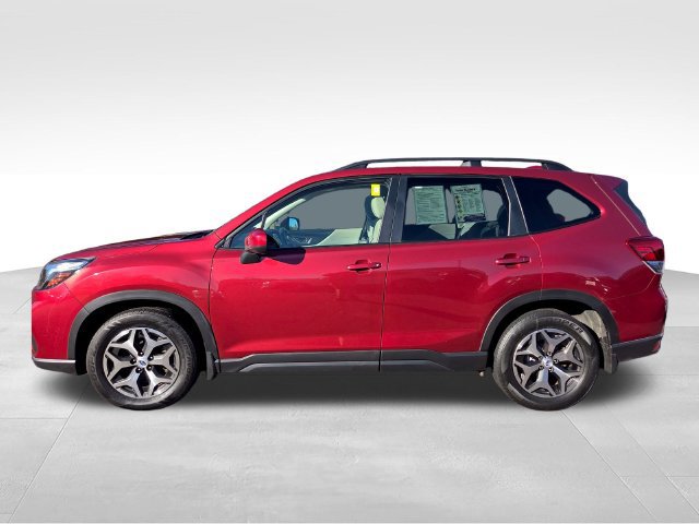 Used 2020 Subaru Forester Premium AWD/4WD image 4