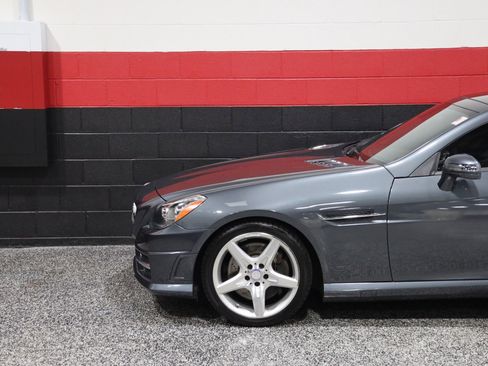 Used 2013 Mercedes-Benz SLK 250 image 21