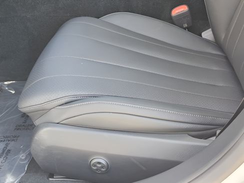 Certified 2025 Mercedes-Benz E 350 Sedan image 18