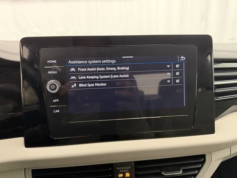 Used 2025 Volkswagen Jetta S image 18