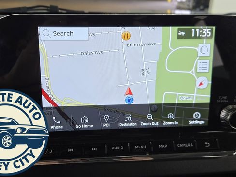 Used 2022 Mitsubishi Outlander SE image 14