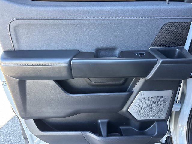 Certified 2023 Ford F150 Raptor w/ Raptor 37 Performance Package AWD/4WD image 18