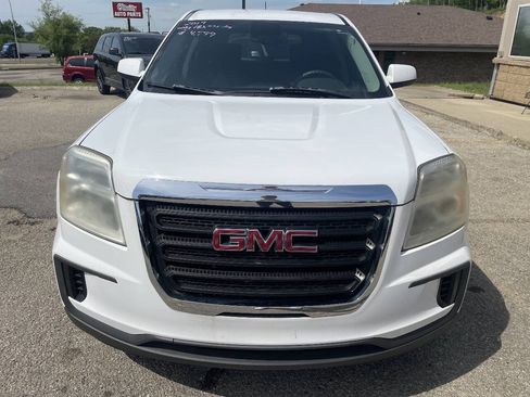 Used 2017 GMC Terrain SLE FWD image 3