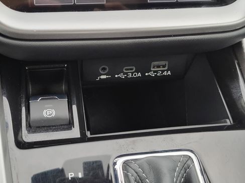 Certified 2025 Subaru Legacy Premium AWD/4WD image 23