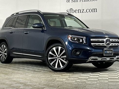 Certified 2022 Mercedes-Benz GLB 250 4MATIC image 2