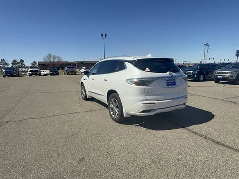 Used 2022 Buick Enclave Avenir w/ LPO, Floor Liner Package AWD/4WD image 4