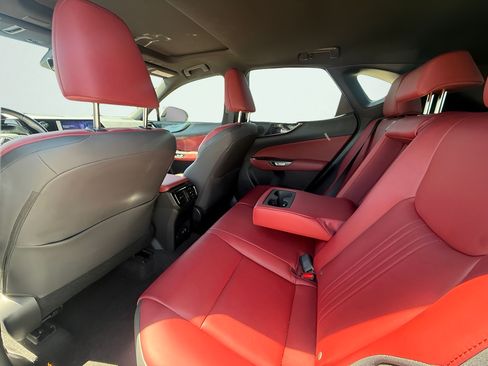 Used 2024 Lexus NX 250 FWD w/ Towing Package (2000 Lbs) image 13