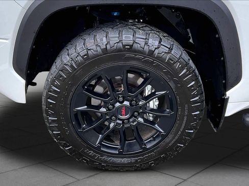 Used 2025 Toyota Tundra Limited w/ TRD Off-Road Package image 10