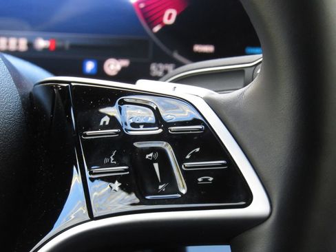 Certified 2025 Mercedes-Benz GLE 350 GLE 350 image 27