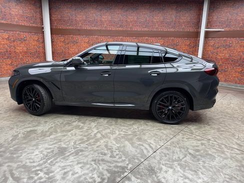 New 2026 BMW X6 xDrive40i image 2