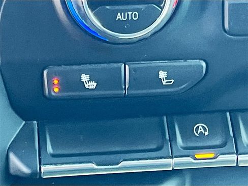 Used 2020 Chevrolet Silverado 1500 LT w/ Texas Edition image 19