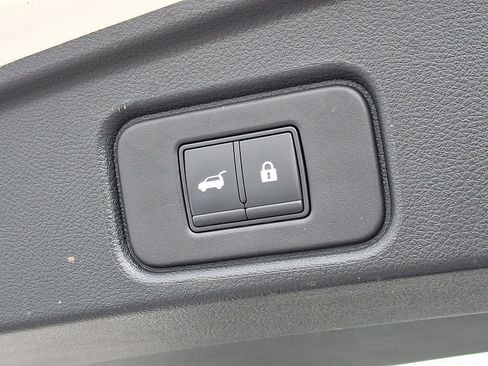 Certified 2022 Nissan Pathfinder SL image 31