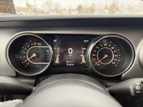 Used 2021 Jeep Wrangler Unlimited Sport image 20