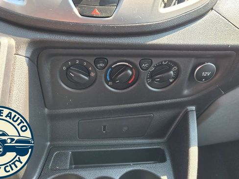 Used 2017 Ford Transit 350 XLT RWD image 16