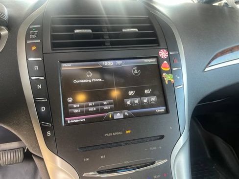 Used 2014 Lincoln MKZ AWD w/ Equipment Group 102A Reserve image 6