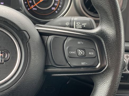 Used 2023 Jeep Wrangler Sport image 15