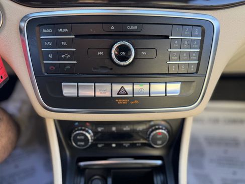Used 2019 Mercedes-Benz CLA 250 image 13