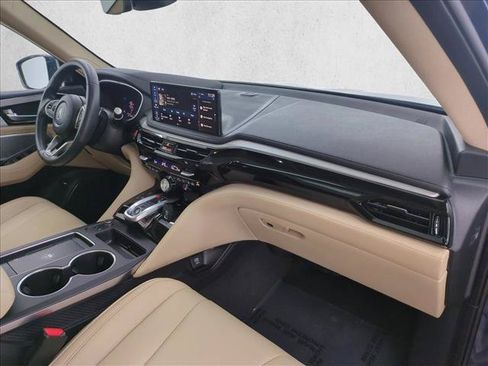 Used 2025 Acura MDX FWD image 26