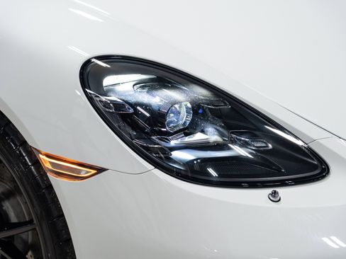 Used 2024 Porsche 718 Cayman S image 17