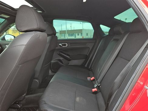 Used 2025 Honda Civic Sport image 11