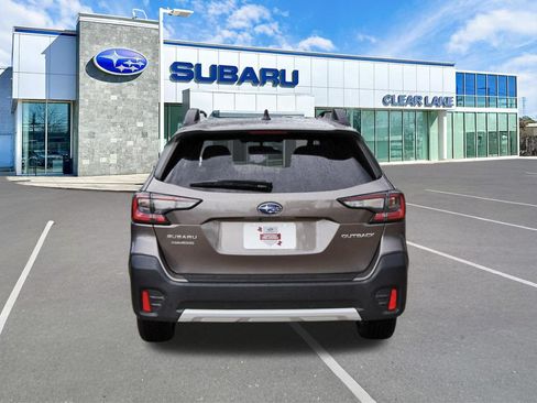 Used 2022 Subaru Outback Limited AWD/4WD image 5