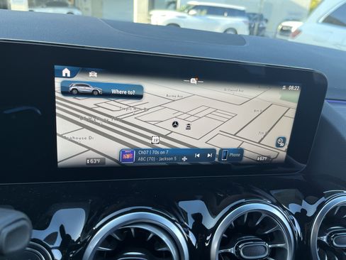 New 2026 Mercedes-Benz GLA 35 AMG 4MATIC image 20