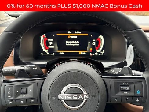 New 2025 Nissan Pathfinder Platinum image 10