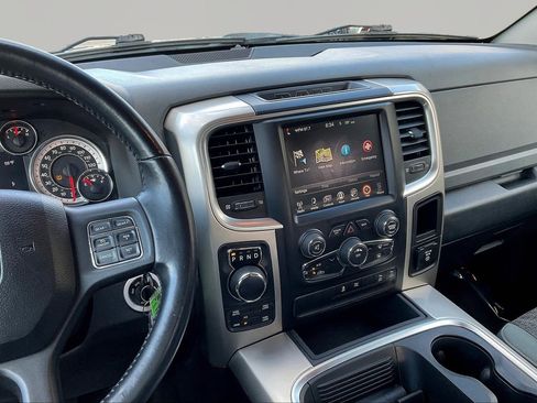 Used 2016 RAM 1500 Big Horn AWD/4WD image 10