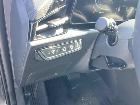 New 2025 Kia Niro SX image 27