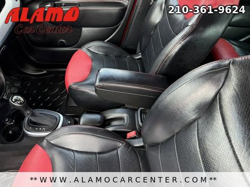 Used 2014 FIAT 500L Easy w/ Popular Equipment Group image 33