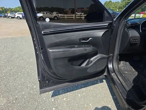 Used 2023 Hyundai Tucson SEL FWD image 38