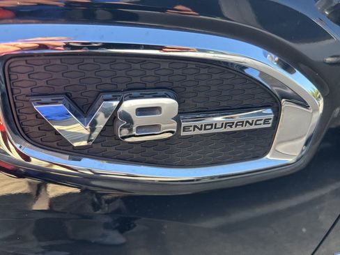 Used 2017 Nissan Titan SL image 4