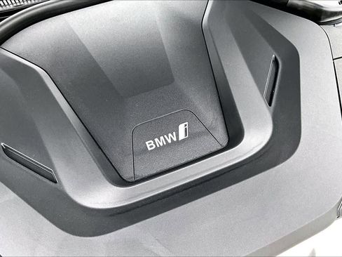 Certified 2024 BMW i4 eDrive40 w/ M Sport Package RWD image 34