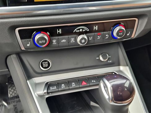 New 2025 Audi Q3 2.0T Premium Plus image 22