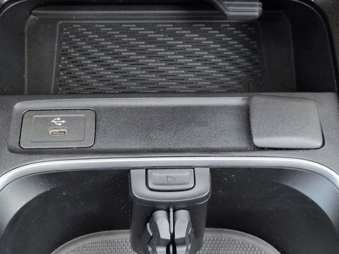 Certified 2024 Mercedes-Benz GLA 250 4MATIC image 21