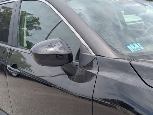Used 2023 Nissan Rogue SV FWD image 11