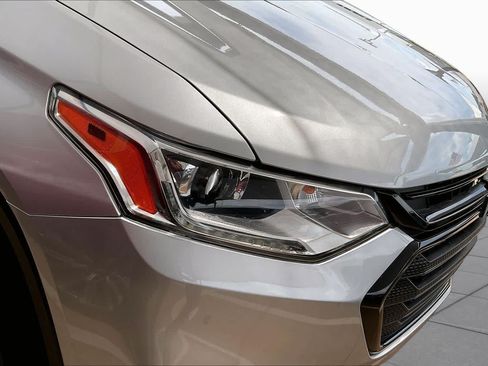 Used 2020 Chevrolet Traverse LS w/ LPO, Blackout Package FWD image 26