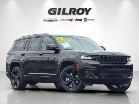 Used 2023 Jeep Grand Cherokee L Laredo AWD/4WD image 2