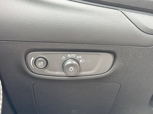 Used 2025 Buick Encore GX Preferred FWD image 31