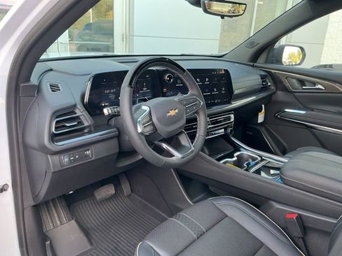 New 2026 Chevrolet Traverse High Country image 17