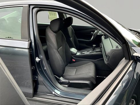 Used 2024 Honda Accord LX image 28