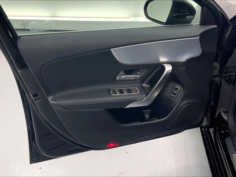 Certified 2022 Mercedes-Benz A 220 image 19